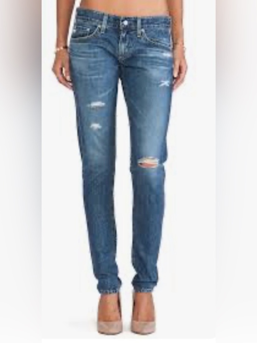 AG The Nikki  Relaxed Skinny Classic Distressed Jeans size  size 24 R